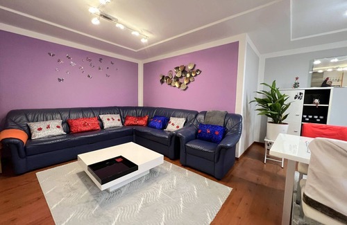 Gloggnitz Apartment | Nice apartment for 5 guests with WIFI, TV, patio and parking