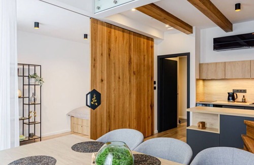 Abertamy Apartment | Nice apartment for 5 guests with WIFI, A/C, TV, balcony and parking