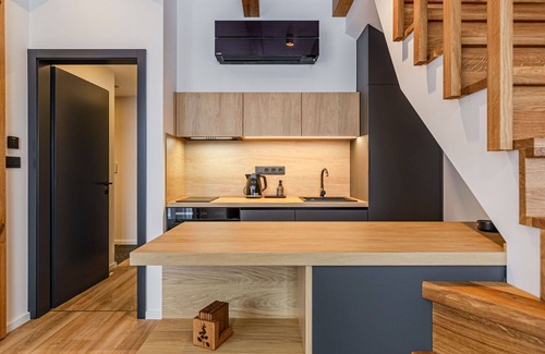 Abertamy Apartment | Nice apartment for 5 guests with WIFI, A/C, TV, balcony and parking