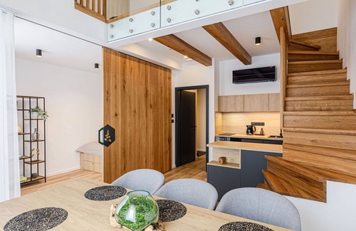 Abertamy Apartment | Nice apartment for 5 guests with WIFI, A/C, TV, balcony and parking