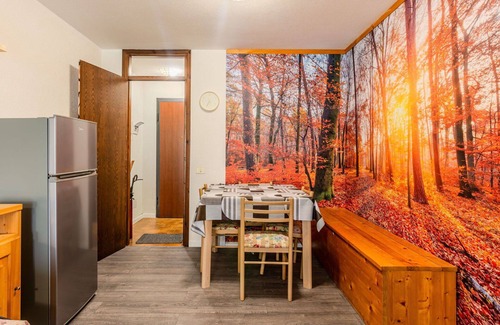 Mezzana Apartment | Nice apartment for 6 guests with WIFI, TV, patio, panoramic view and parking