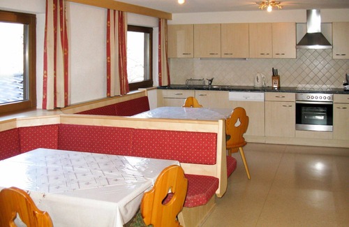 Hoarberg Apartment | Nice apartment for 7 guests with WIFI, TV, balcony and parking