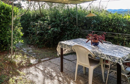 Vendone Apartment | Nice apartment for 4 people with A/C, WIFI, pool, patio, pets allowed, panoramic view and parking