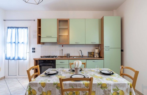Gazzelli Apartment | Nice apartment for 4 guests with WIFI, pool, balcony, pets allowed, panoramic view and parking
