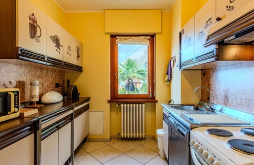 Valsolda Apartment | Nice apartment for 6 guests with WIFI, TV, balcony and pets allowed