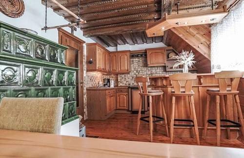 Oeblarn Villa | Nice apartment in villa for 4 guests with WIFI, TV and balcony