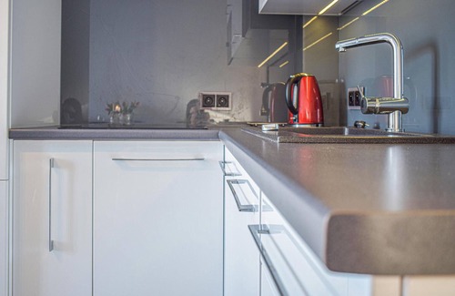 Darlowko Apartment | Nice apartment in Darlowko with WiFi