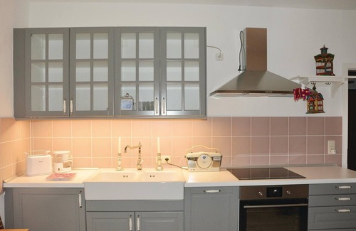 Eschwege Apartment | Nice apartment in Eschwege with WiFi