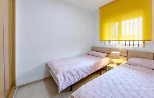 Cabanes Apartment | Nice Apartment In La Torre De La Sal