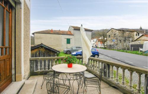 Loco Apartment | Nice Apartment In Loco Di Rovegno