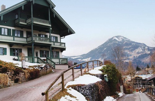 Oberaudorf Apartment | Nice Apartment in Oberaudorf With 2 Bedrooms and Wifi