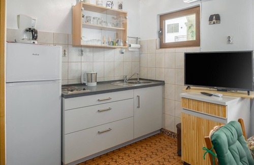 City Center Apartment | Nice apartment in Porec with WiFi