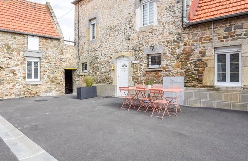 Pirou House | Nice apartment in villa for 4 people with WIFI and pets allowed