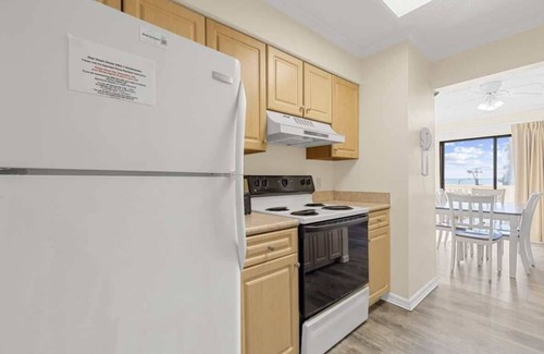 Myrtle Beach Condo | Nice Beach View 2BR,Pool,Sm Dogs ok,D0-1