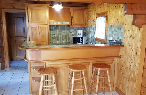 Naves-Parmelan Ski Chalet | Nice chalet between Lake Annecy and mountains