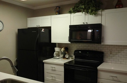 Chandler Condo | Nice, comfortable, quiet, ground floor condo. UNIT #123 on Kyrene Rd.