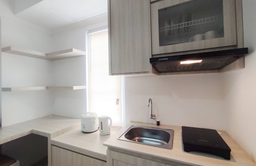 Jatingaleh Apartment | Nice Cozy Studio At Paltrow City Apartment