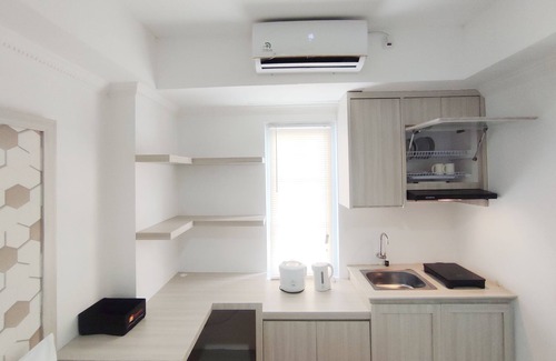 Jatingaleh Apartment | Nice Cozy Studio At Paltrow City Apartment