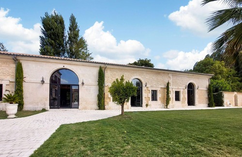 Saint-Julien-de-l'Escap House | Nice home in Saint-Julien-de-l'Esca