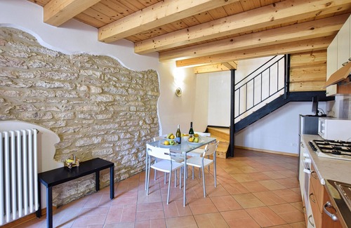 Sant'Anna d'Alfaedo House | Nice home in Fosse di Sant'Anna d'A