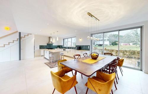 Saint-Geraud-de-Corps House | Nice Home In Saint-Géraud-De-Corps