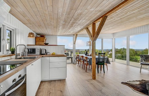 Norddjurs Municipality House | Nice home in Allingåbro with house sea view