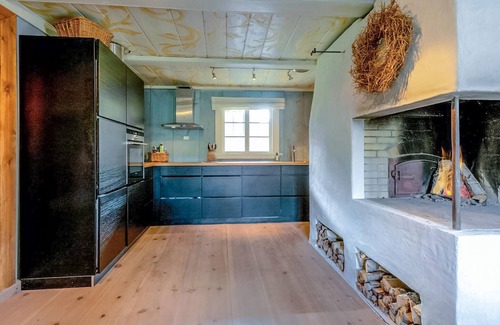 Bjorli House | Nice home in Bjorli with WiFi