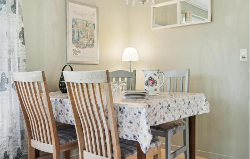 Bog By House | Nice Home In Bogø By With Wifi