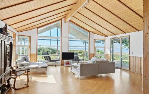 Bog By House | Nice Home In Bogø By With Wifi