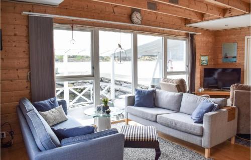 Bokn House | Nice Home In Bokn With House Sea View