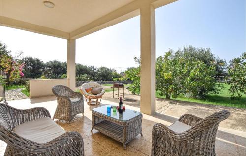 Cava dʼAliga House | Nice Home In Cava D'aliga With Wifi