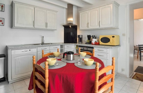 Creances House | Nice home in Créances with WiFi