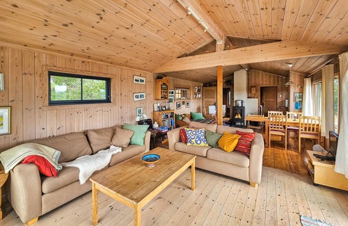 Nissedal House | Nice home in Drangedal
