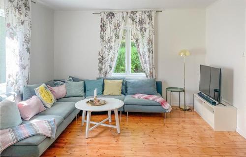 Edsbruk House | Nice Home In Edsbruk With Kitchen