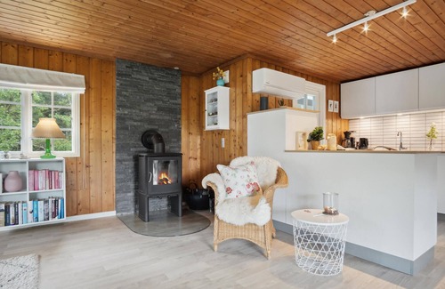 Rindby Strand House | Nice home in Fanø with WiFi
