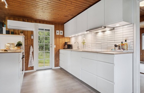 Rindby Strand House | Nice home in Fanø with WiFi