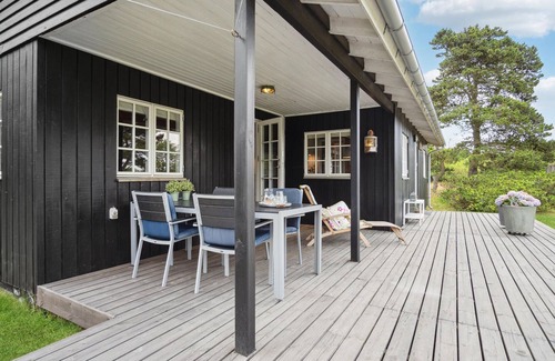 Rindby Strand House | Nice home in Fanø with WiFi