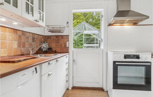 Faxe Ladeplads House | Nice Home In Faxe Ladeplads With Wifi