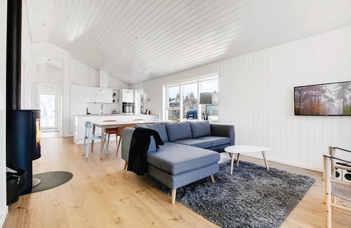 Fjellerup House | Nice home in Glesborg with sauna