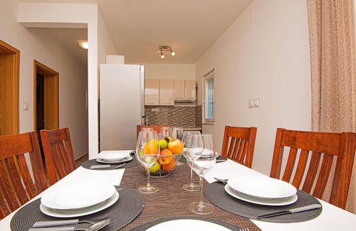 Grebastica House | Nice home in Grebastica