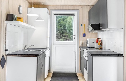 Grenaa House | Nice home in Grenaa with WiFi