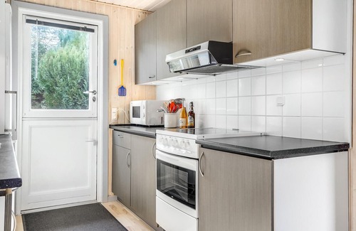 Grenaa House | Nice home in Grenaa with WiFi