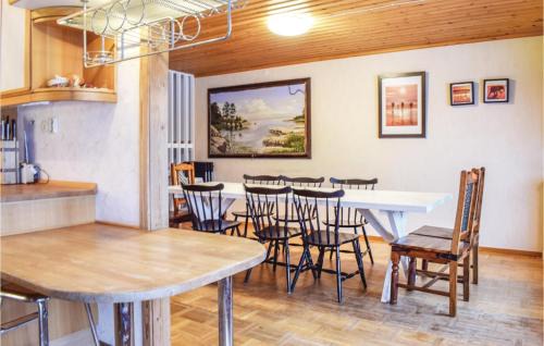 Gunnebo House | Nice Home In Gunnebo With Wifi