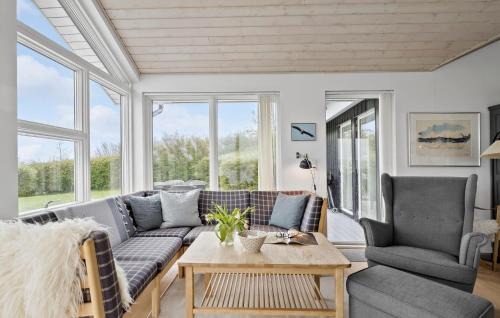 Diernæs House | Nice Home In Haderslev With Lake View
