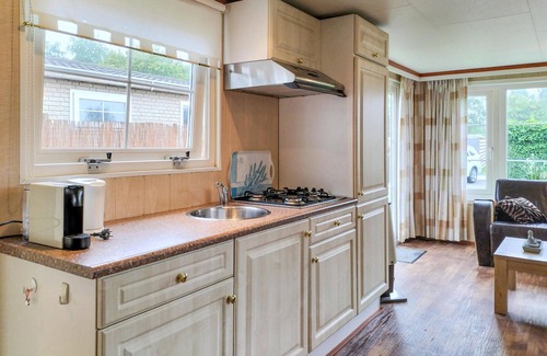 Heinkenszand House | Nice home in Heinkenszand with WiFi