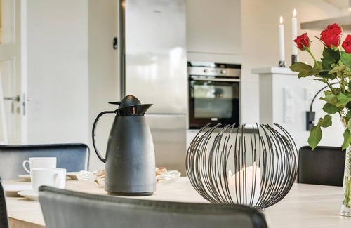 Henne Strand House | Nice home in Henne with kitchen