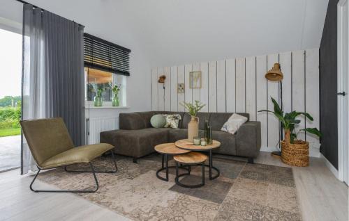 Kerkdriel House | Nice Home In Kerkdriel With Wifi