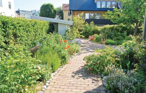 Lysekil House | Nice Home In Lysekil With Sauna