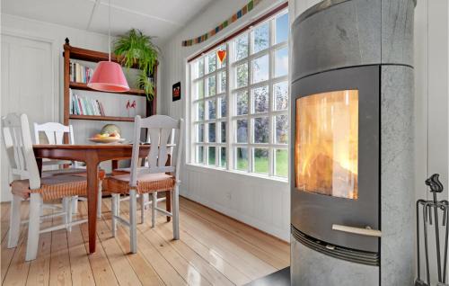 Beder Malling House | Nice Home In Malling With Kitchen