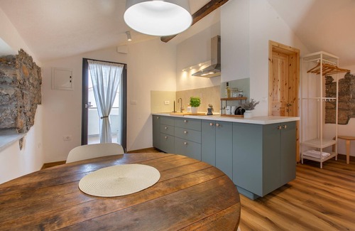 Sezana House | Nice home in Orlek - Sezana